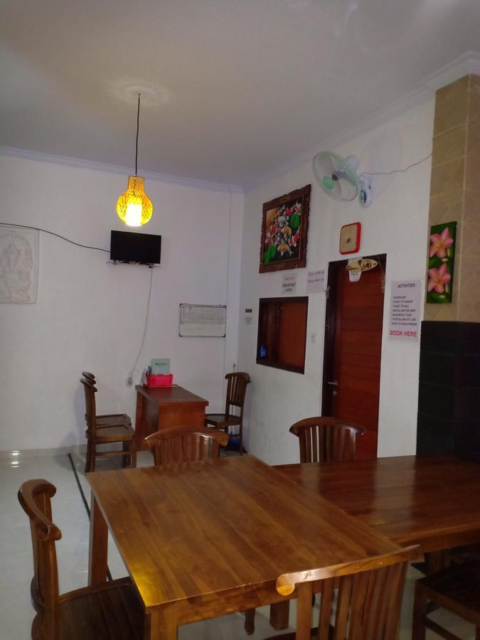 Dwiki Putra Home Stay Nusa Lembongan Exterior foto