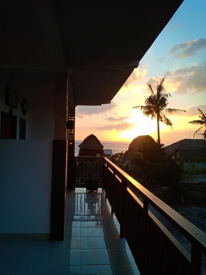 Dwiki Putra Home Stay Nusa Lembongan Exterior foto